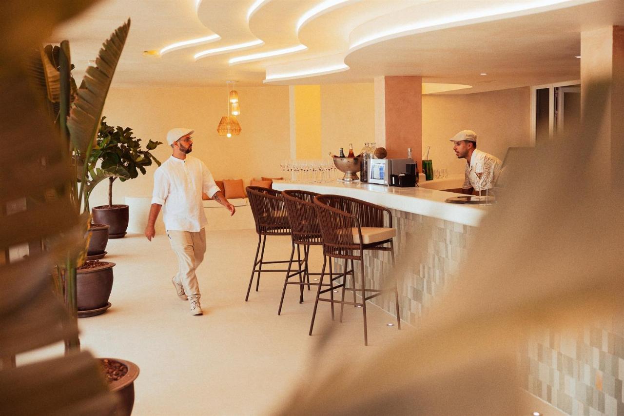 Ama Ibiza (Adults Only) Hotell Playa d'en Bossa Exteriör bild